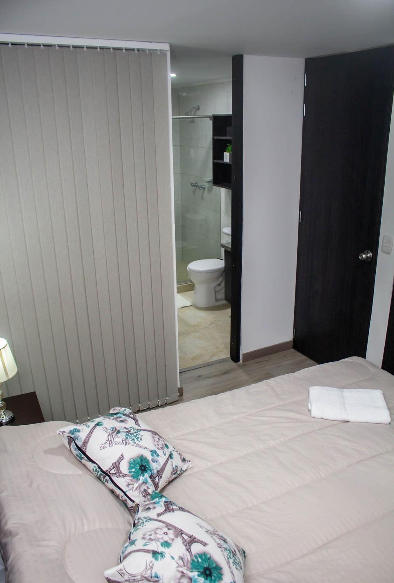 מניזאלס Apartamentos Comodos En Milan Zona G מראה חיצוני תמונה