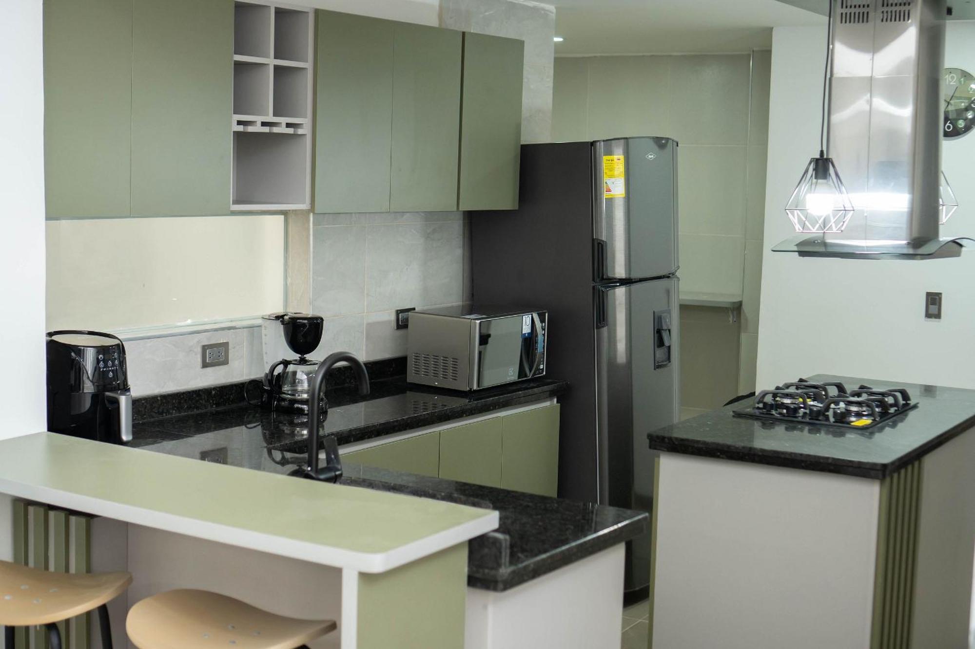 מניזאלס Apartamentos Comodos En Milan Zona G מראה חיצוני תמונה