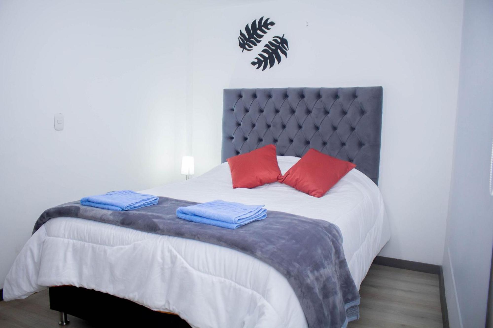 מניזאלס Apartamentos Comodos En Milan Zona G מראה חיצוני תמונה