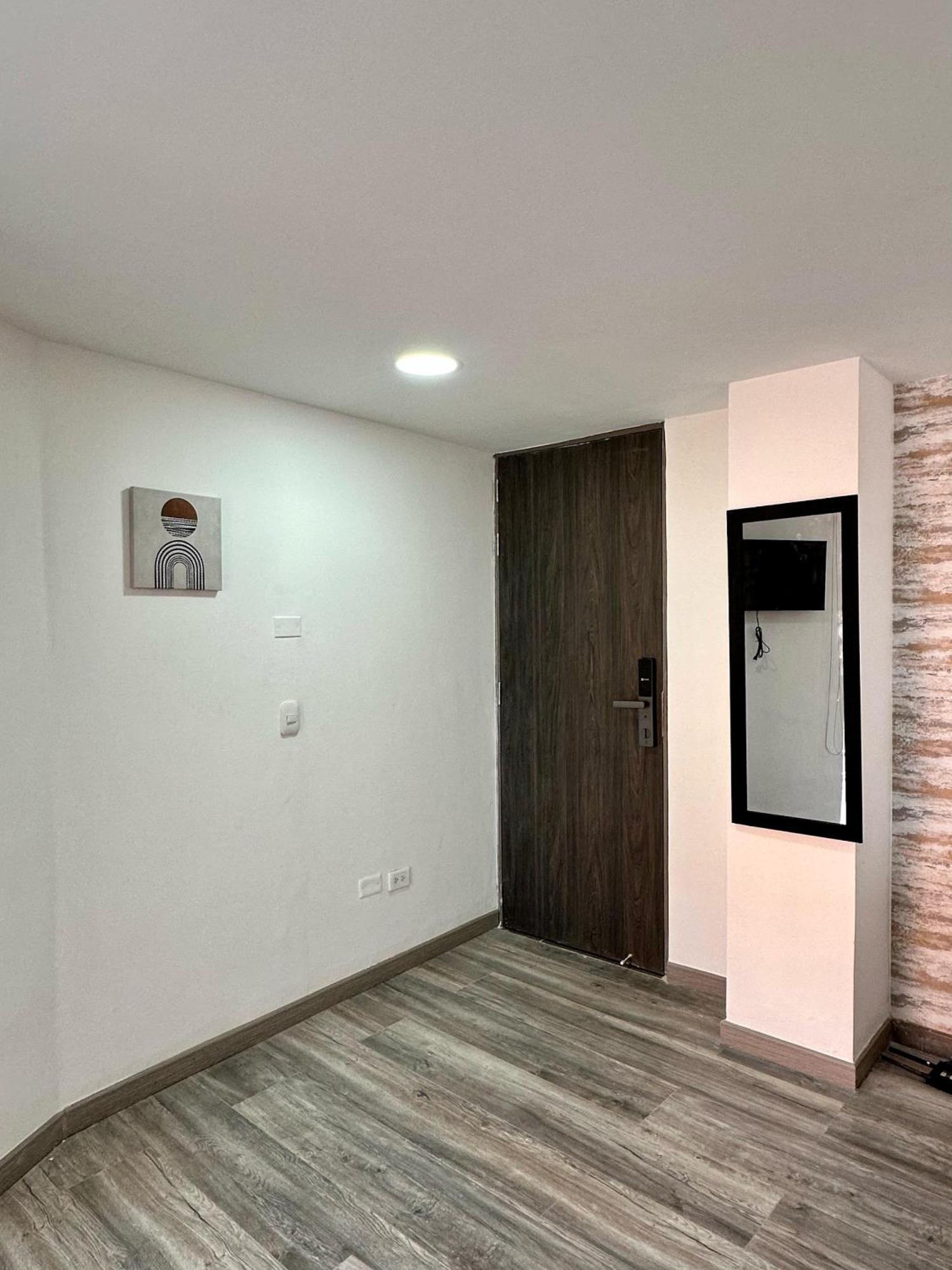 מניזאלס Apartamentos Comodos En Milan Zona G מראה חיצוני תמונה